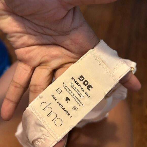 NWOT CUUP The Triangle Bra - Picture 3 of 3